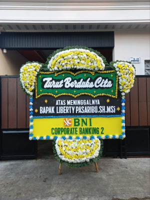 Papan Bunga Duka di Sahu